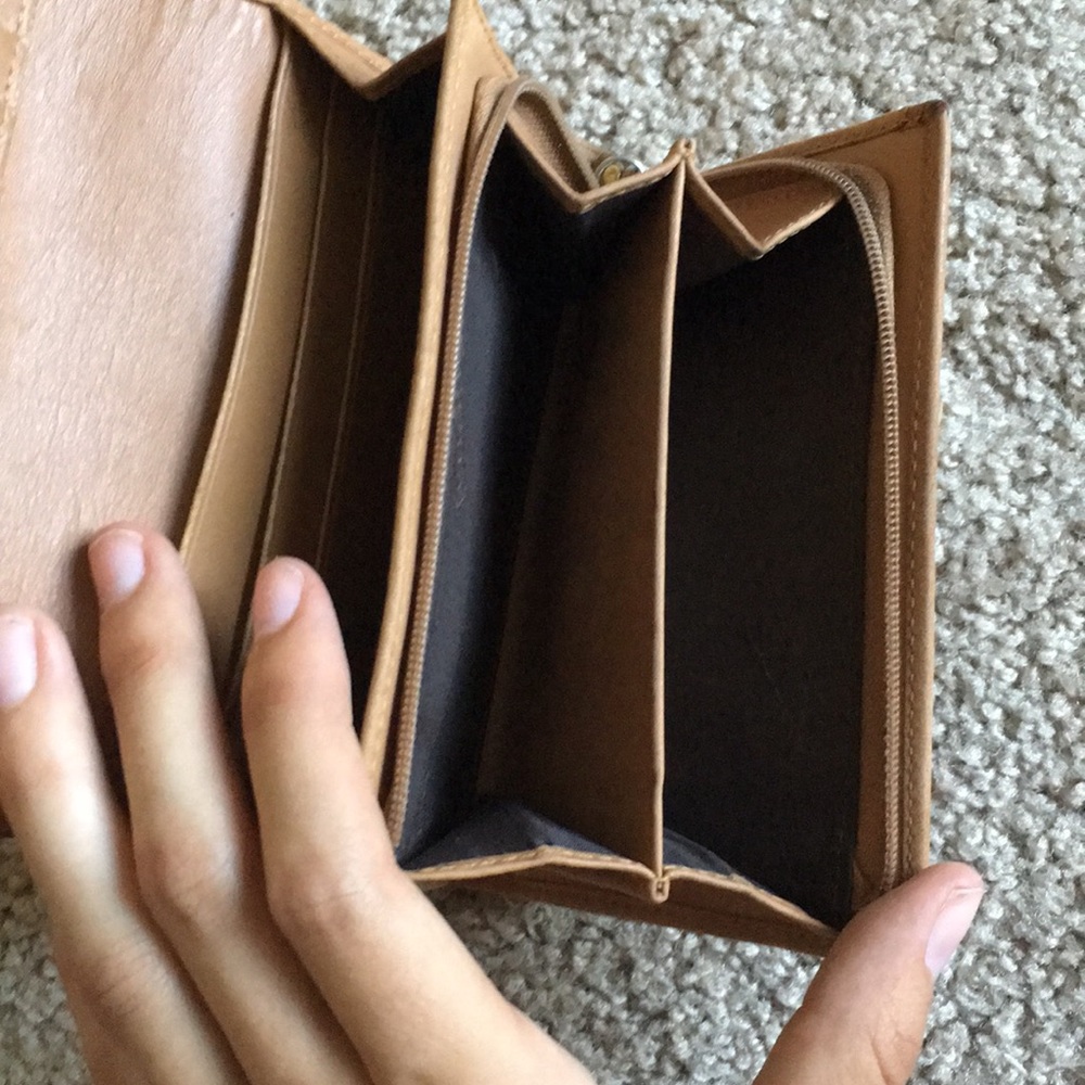 Coach Wallet & Key Holder - Authentic - Picture 5 of 8
